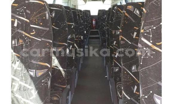 Acheter Occasion Utilitaire Scania R420 Blanc à Beitbridge, Matabeleland South Acheter Occasion Utilitaire Scania R420 Blanc à Beitbridge, Matabeleland South