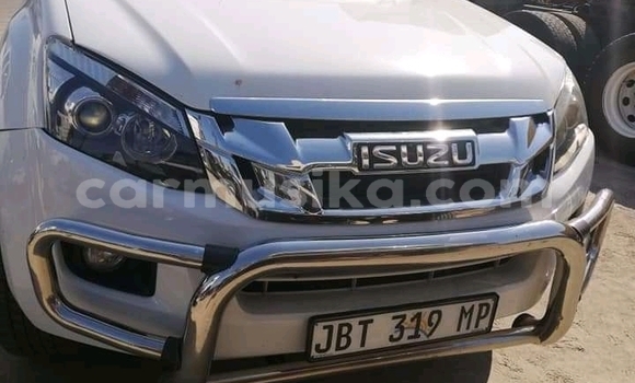 Tenga Tsaru Isuzu KB Chena Mota in Beitbridge in Matabeleland South Tenga Tsaru Isuzu KB Chena Mota in Beitbridge in Matabeleland South