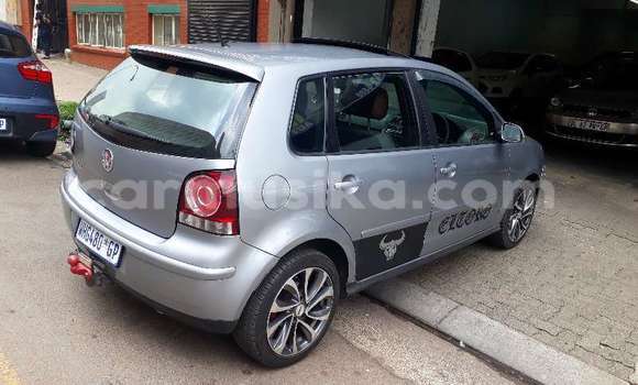 Acheter Occasion Voiture Volkswagen Polo GTI Gris à Beitbridge, Matabeleland South Acheter Occasion Voiture Volkswagen Polo GTI Gris à Beitbridge, Matabeleland South