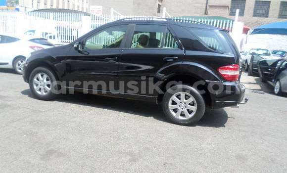 Tenga Tsaru Mercedes‒Benz ML–Class Nhema Mota in Beitbridge in Matabeleland South Tenga Tsaru Mercedes‒Benz ML–Class Nhema Mota in Beitbridge in Matabeleland South