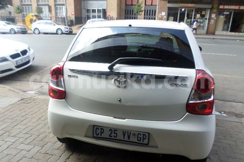 Big with watermark toyota auris matabeleland south beitbridge 9600