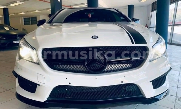 Tenga Tsaru Mercedes‒Benz CLA-klasse AMG Chena Mota in Beitbridge in Matabeleland South Tenga Tsaru Mercedes‒Benz CLA-klasse AMG Chena Mota in Beitbridge in Matabeleland South