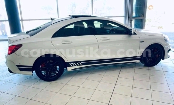 Tenga Tsaru Mercedes‒Benz CLA-klasse AMG Chena Mota in Beitbridge in Matabeleland South Tenga Tsaru Mercedes‒Benz CLA-klasse AMG Chena Mota in Beitbridge in Matabeleland South