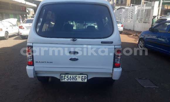 Acheter Occasion Voiture Ford Ranger Blanc à Beitbridge, Matabeleland South Acheter Occasion Voiture Ford Ranger Blanc à Beitbridge, Matabeleland South