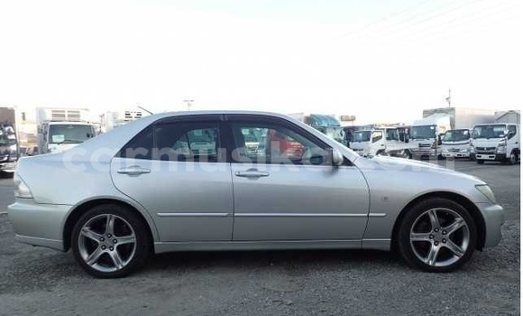 Acheter Occasion Voiture Toyota Altezza Gris à Beitbridge, Matabeleland South Acheter Occasion Voiture Toyota Altezza Gris à Beitbridge, Matabeleland South