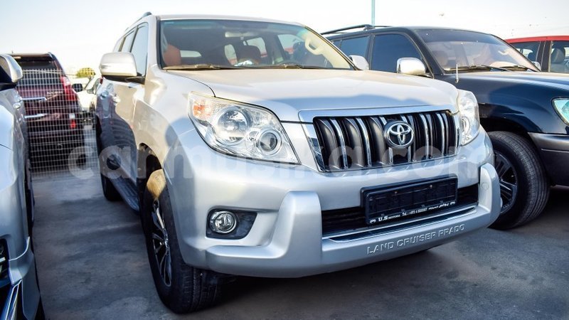 Big with watermark toyota prado harare import dubai 9619