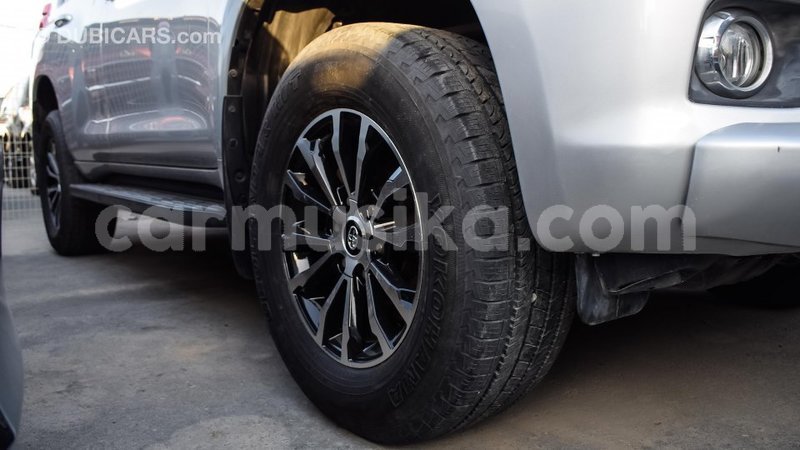 Big with watermark toyota prado harare import dubai 9619