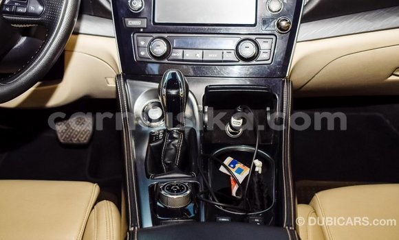 Acheter Import Voiture Nissan Maxima Blanc à Import - Dubai, Harare Acheter Import Voiture Nissan Maxima Blanc à Import - Dubai, Harare
