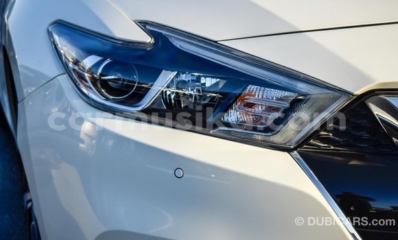 Acheter Import Voiture Nissan Maxima Blanc à Import - Dubai, Harare Acheter Import Voiture Nissan Maxima Blanc à Import - Dubai, Harare