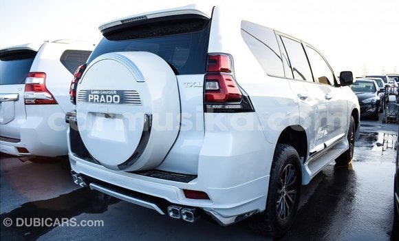 Tenga Imported Toyota Prado Chena Mota in Import - Dubai in Harare Tenga Imported Toyota Prado Chena Mota in Import - Dubai in Harare