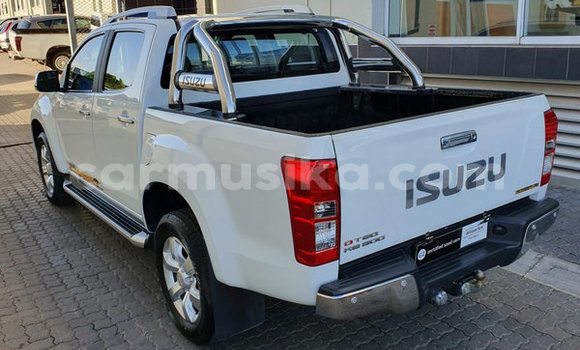 Acheter Occasion Voiture Isuzu KB Blanc à Beitbridge, Matabeleland South Acheter Occasion Voiture Isuzu KB Blanc à Beitbridge, Matabeleland South