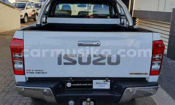 Acheter Occasion Voiture Isuzu KB Blanc à Beitbridge, Matabeleland South Acheter Occasion Voiture Isuzu KB Blanc à Beitbridge, Matabeleland South