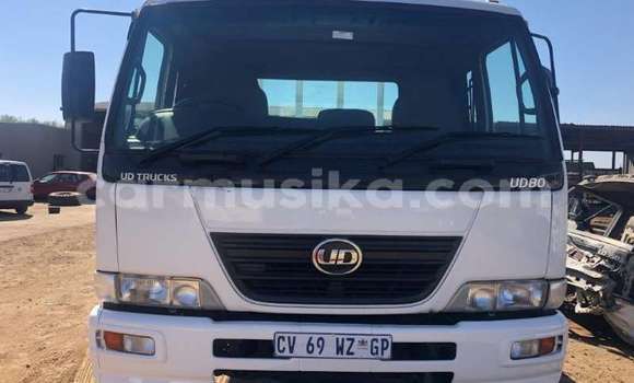 Buy Used Nissan UD White Truck in Beitbridge in Matabeleland South Buy Used Nissan UD White Truck in Beitbridge in Matabeleland South