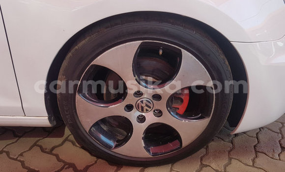 Acheter Occasion Voiture Volkswagen Golf GTI Blanc à Beitbridge, Matabeleland South Acheter Occasion Voiture Volkswagen Golf GTI Blanc à Beitbridge, Matabeleland South