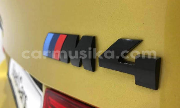 Acheter Occasion Voiture BMW M4 Vert à Beitbridge, Matabeleland South Acheter Occasion Voiture BMW M4 Vert à Beitbridge, Matabeleland South