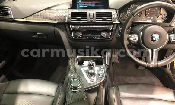 Acheter Occasion Voiture BMW M4 Vert à Beitbridge, Matabeleland South Acheter Occasion Voiture BMW M4 Vert à Beitbridge, Matabeleland South