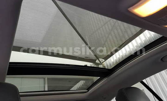 Acheter Occasion Voiture Mercedes‒Benz E-klasse AMG Blanc à Beitbridge, Matabeleland South Acheter Occasion Voiture Mercedes‒Benz E-klasse AMG Blanc à Beitbridge, Matabeleland South