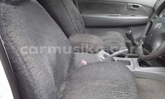 Tenga Tsaru Toyota Hilux Chena Mota in Beitbridge in Matabeleland South Tenga Tsaru Toyota Hilux Chena Mota in Beitbridge in Matabeleland South