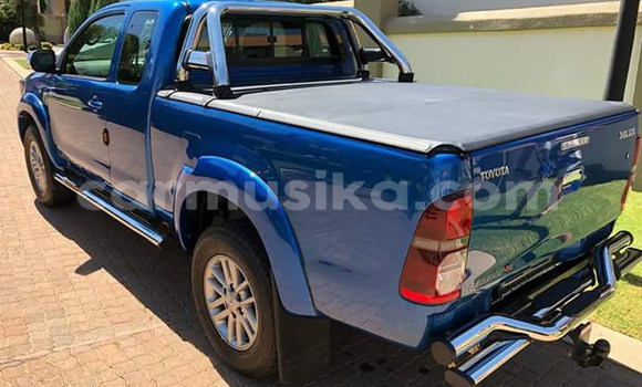 Acheter Occasion Voiture Toyota Hilux Bleu à Beitbridge, Matabeleland South Acheter Occasion Voiture Toyota Hilux Bleu à Beitbridge, Matabeleland South
