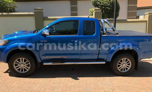 Acheter Occasion Voiture Toyota Hilux Bleu à Beitbridge, Matabeleland South Acheter Occasion Voiture Toyota Hilux Bleu à Beitbridge, Matabeleland South