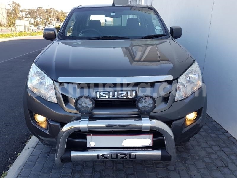 Big with watermark isuzu kb matabeleland south beitbridge 9656