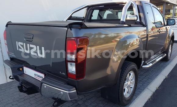 Tenga Tsaru Isuzu KB Zvimwe Mota in Beitbridge in Matabeleland South Tenga Tsaru Isuzu KB Zvimwe Mota in Beitbridge in Matabeleland South