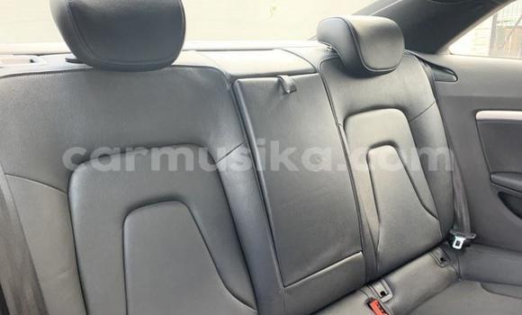 Acheter Occasion Voiture Audi A5 Blanc à Highfield, Harare Acheter Occasion Voiture Audi A5 Blanc à Highfield, Harare