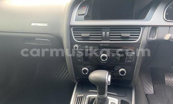 Acheter Occasion Voiture Audi A5 Blanc à Highfield, Harare Acheter Occasion Voiture Audi A5 Blanc à Highfield, Harare