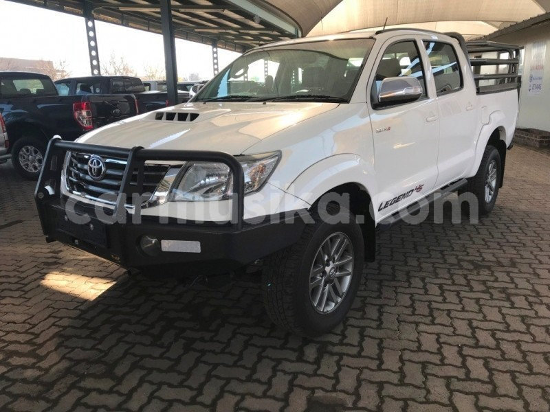 Big with watermark toyota hilux bulawayo bulawayo 9660