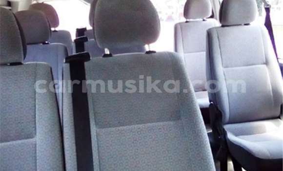 Tenga Tsaru Toyota Hiace Chena Mota in Beitbridge in Matabeleland South Tenga Tsaru Toyota Hiace Chena Mota in Beitbridge in Matabeleland South