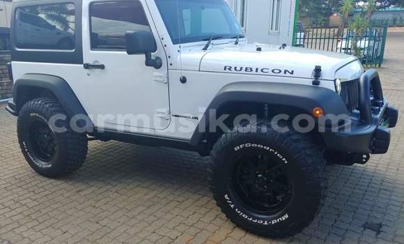 Tenga Tsaru Jeep Cherokee Zvimwe Mota in Beitbridge in Matabeleland South Tenga Tsaru Jeep Cherokee Zvimwe Mota in Beitbridge in Matabeleland South