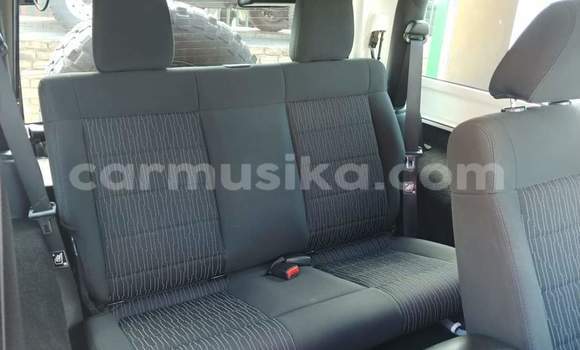 Tenga Tsaru Jeep Cherokee Zvimwe Mota in Beitbridge in Matabeleland South Tenga Tsaru Jeep Cherokee Zvimwe Mota in Beitbridge in Matabeleland South