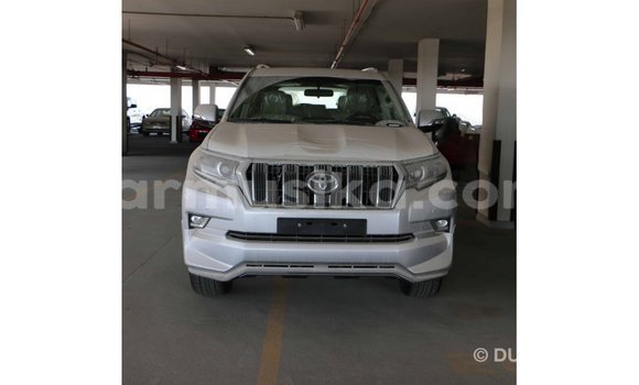 Acheter Import Voiture Toyota Prado Autre à Import - Dubai, Harare Acheter Import Voiture Toyota Prado Autre à Import - Dubai, Harare