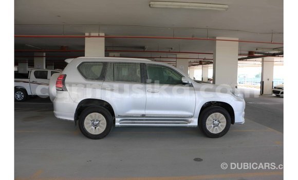 Acheter Import Voiture Toyota Prado Autre à Import - Dubai, Harare Acheter Import Voiture Toyota Prado Autre à Import - Dubai, Harare