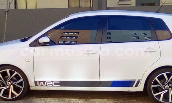 Acheter Occasion Voiture Volkswagen Polo Blanc à Beitbridge, Matabeleland South Acheter Occasion Voiture Volkswagen Polo Blanc à Beitbridge, Matabeleland South