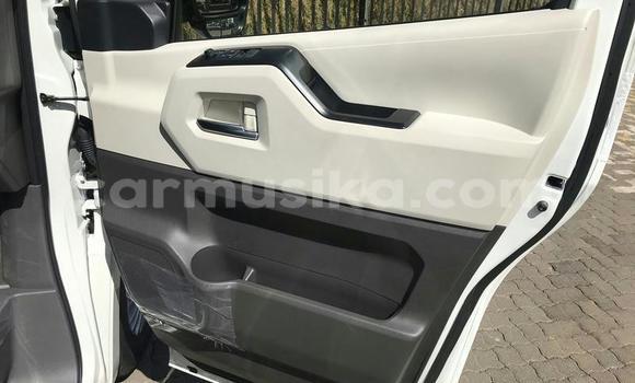 Tenga Tsaru Toyota Corolla Verso Chena Mota in Beitbridge in Matabeleland South Tenga Tsaru Toyota Corolla Verso Chena Mota in Beitbridge in Matabeleland South