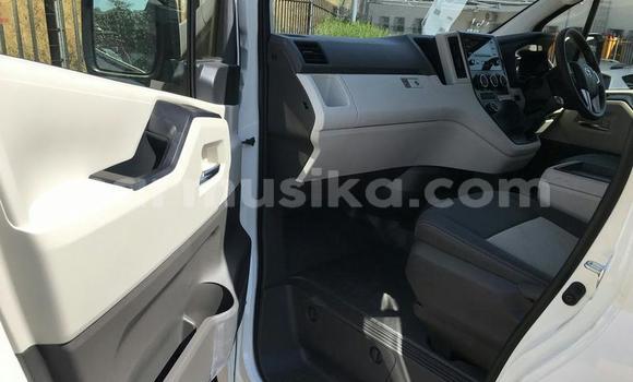 Tenga Tsaru Toyota Corolla Verso Chena Mota in Beitbridge in Matabeleland South Tenga Tsaru Toyota Corolla Verso Chena Mota in Beitbridge in Matabeleland South