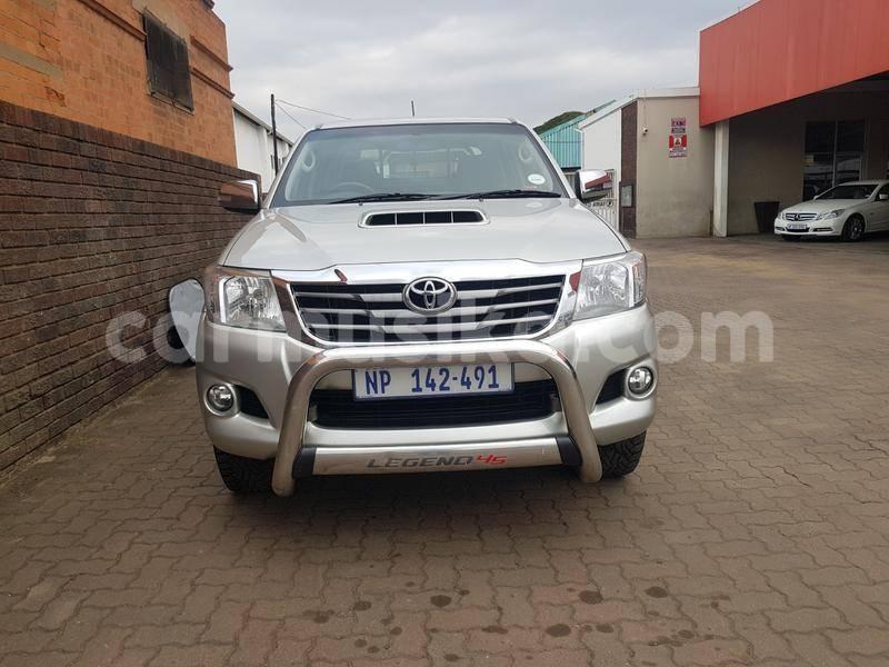 Big with watermark toyota hilux matabeleland south beitbridge 9681