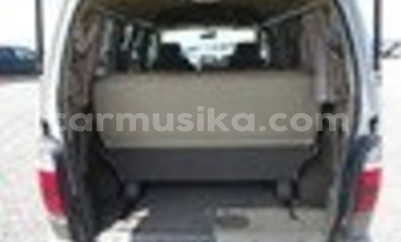 Acheter Occasion Voiture Toyota Granvia Blanc à Harare, Harare Acheter Occasion Voiture Toyota Granvia Blanc à Harare, Harare