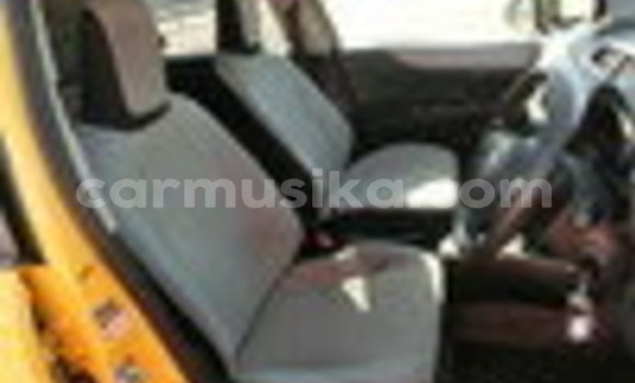 Tenga Tsaru Toyota Vitz Zvimwe Mota in Harare in Harare Tenga Tsaru Toyota Vitz Zvimwe Mota in Harare in Harare