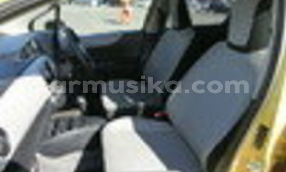 Tenga Tsaru Toyota Vitz Zvimwe Mota in Harare in Harare Tenga Tsaru Toyota Vitz Zvimwe Mota in Harare in Harare