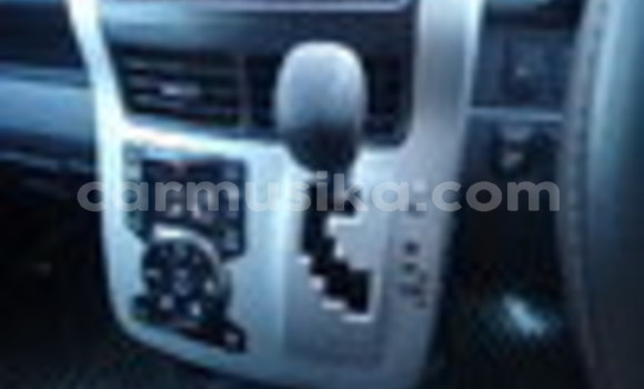 Acheter Occasion Voiture Toyota Noah Gris à Harare, Harare Acheter Occasion Voiture Toyota Noah Gris à Harare, Harare