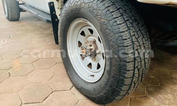 Tenga Tsaru Toyota Land Cruiser Chena Mota in Beitbridge in Matabeleland South Tenga Tsaru Toyota Land Cruiser Chena Mota in Beitbridge in Matabeleland South