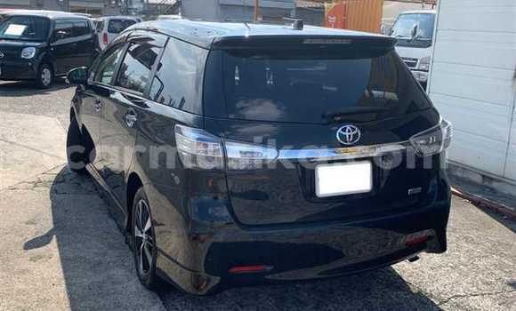 Buy Used Toyota Wish Black Car in Beitbridge in Matabeleland South Buy Used Toyota Wish Black Car in Beitbridge in Matabeleland South
