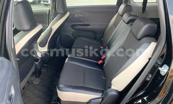 Buy Used Toyota Wish Black Car in Beitbridge in Matabeleland South Buy Used Toyota Wish Black Car in Beitbridge in Matabeleland South