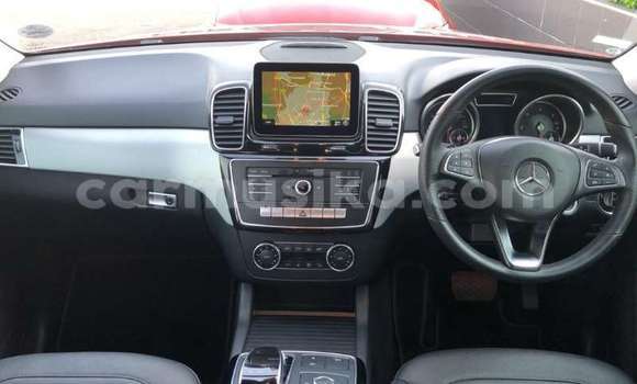 Acheter Occasion Voiture Mercedes‒Benz AMG GLC Rouge à Bulawayo, Bulawayo Acheter Occasion Voiture Mercedes‒Benz AMG GLC Rouge à Bulawayo, Bulawayo