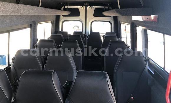 Acheter Occasion Voiture Mercedes‒Benz C–Class Blanc à Beitbridge, Matabeleland South Acheter Occasion Voiture Mercedes‒Benz C–Class Blanc à Beitbridge, Matabeleland South