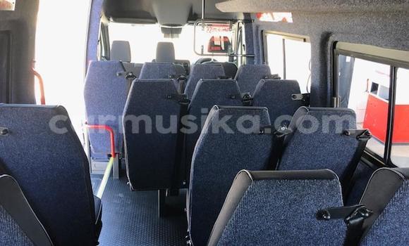 Acheter Occasion Voiture Mercedes‒Benz C–Class Blanc à Beitbridge, Matabeleland South Acheter Occasion Voiture Mercedes‒Benz C–Class Blanc à Beitbridge, Matabeleland South