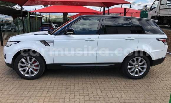 Tenga Tsaru Rover 25 Chena Mota in Beitbridge in Matabeleland South Tenga Tsaru Rover 25 Chena Mota in Beitbridge in Matabeleland South