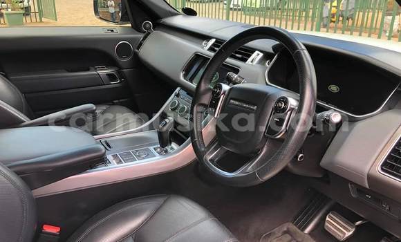 Tenga Tsaru Rover 25 Chena Mota in Beitbridge in Matabeleland South Tenga Tsaru Rover 25 Chena Mota in Beitbridge in Matabeleland South